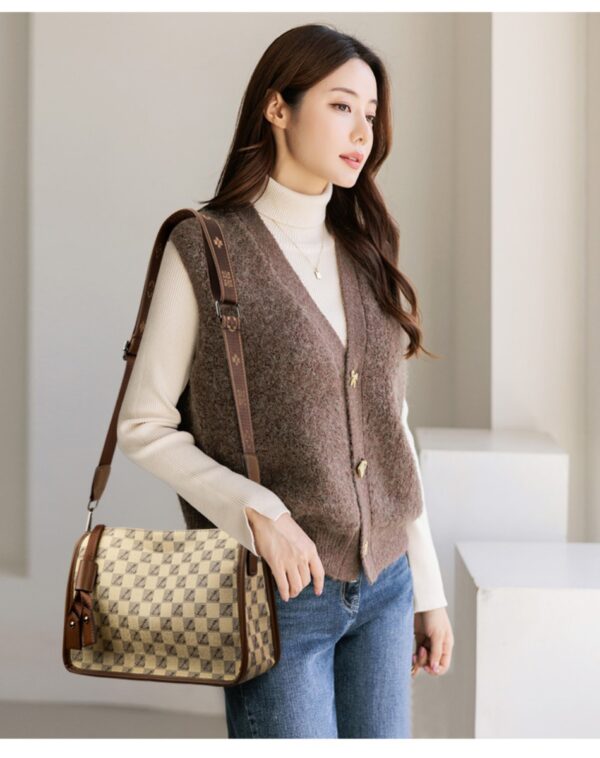 Women Luxurys Designers Bags Messenger Ivhandbag(Khaki) - Image 4